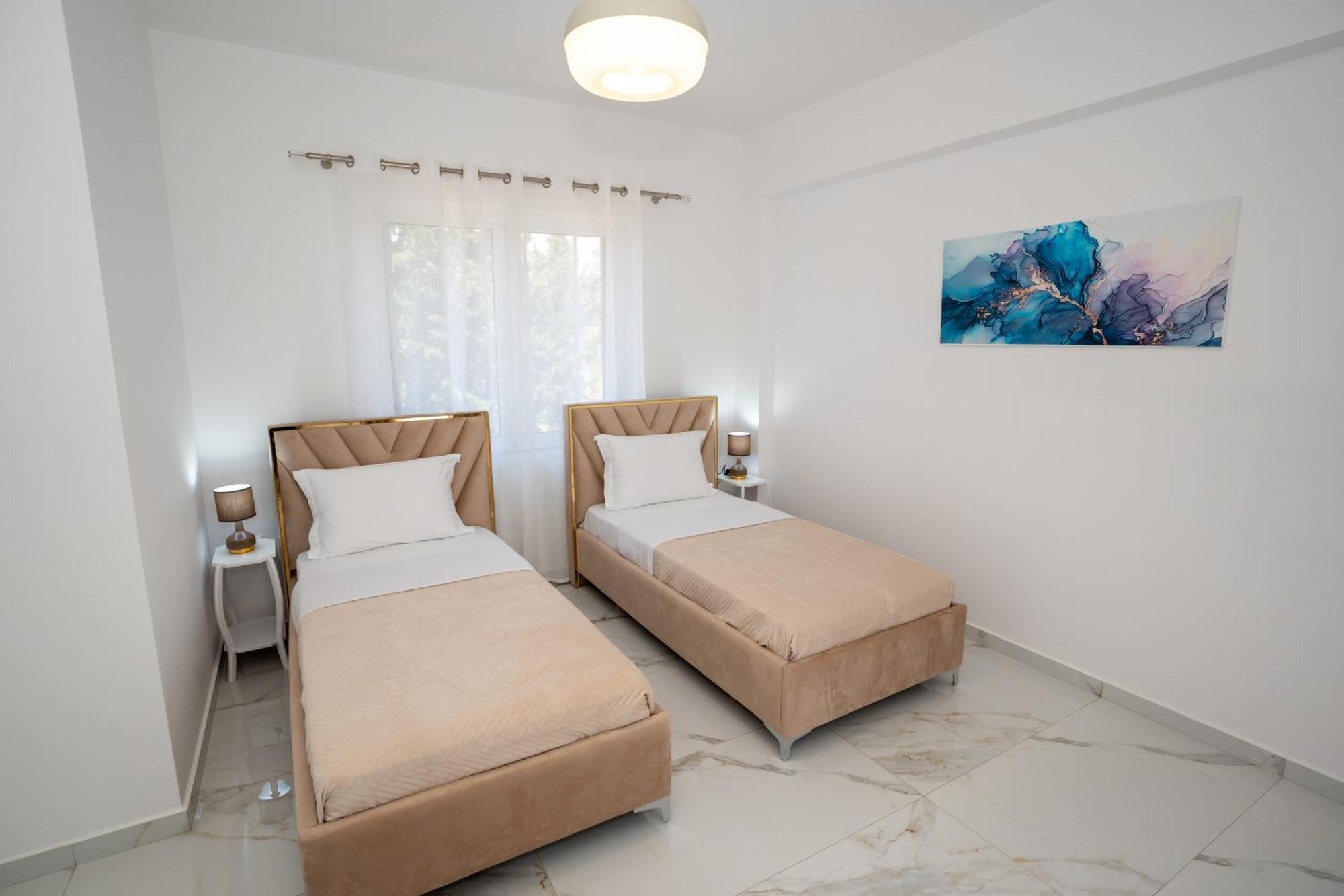 Kalasa Hotel Sarandë Exteriör bild