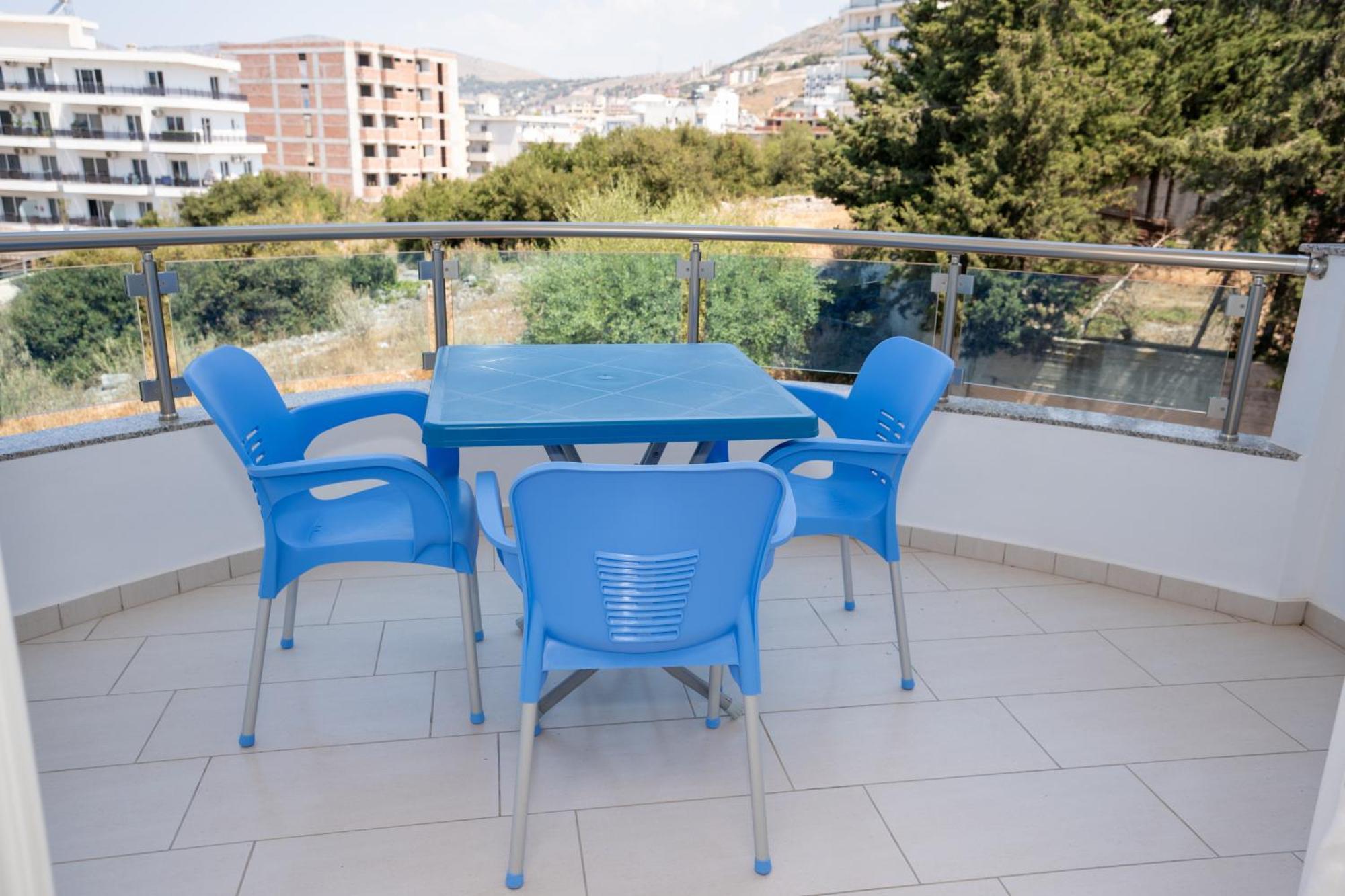 Kalasa Hotel Sarandë Exteriör bild