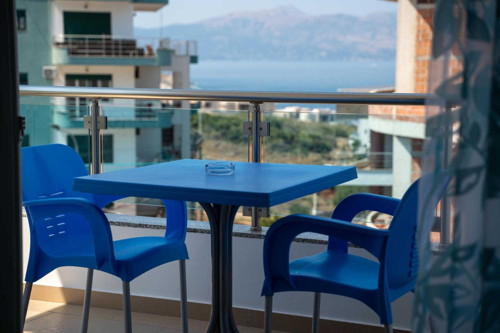 Kalasa Hotel Sarandë Exteriör bild